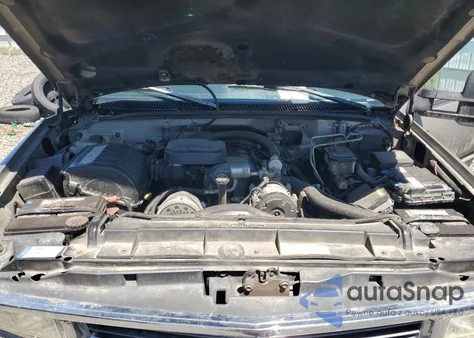 1998 Chevrolet Gmt-400 K3500 z USA, uszkodzony, nr VIN 1GCHK39J1WF047148